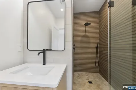 1 Bancroft Place Cresskill NJ 07626