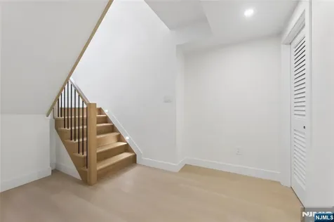 1 Bancroft Place Cresskill NJ 07626