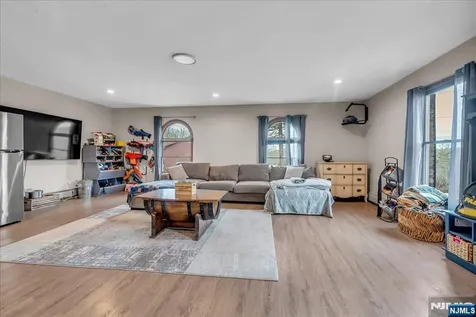40 Alvin Road West Milford NJ 07480