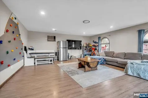 40 Alvin Road West Milford NJ 07480