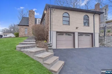40 Alvin Road West Milford NJ 07480