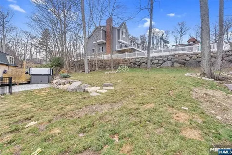 40 Alvin Road West Milford NJ 07480