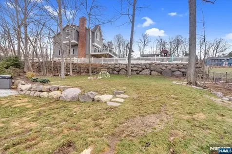 40 Alvin Road West Milford NJ 07480