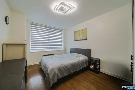 612 Hudson Park Edgewater NJ 07020