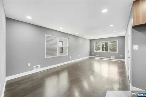 1117 Chestnut Street Elizabeth NJ 07201