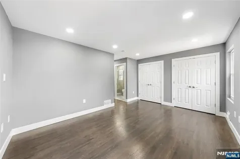 1117 Chestnut Street Elizabeth NJ 07201