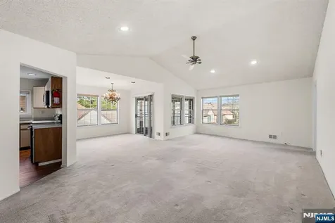 11 Rothwell Drive Jamesburg NJ 08831