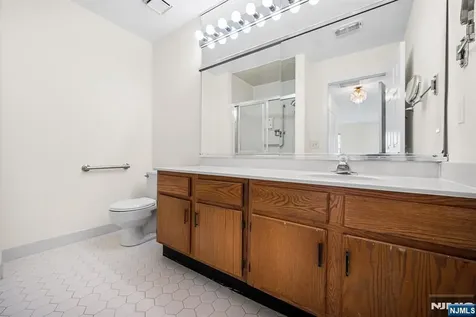 11 Rothwell Drive Jamesburg NJ 08831