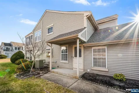 11 Rothwell Drive Jamesburg NJ 08831
