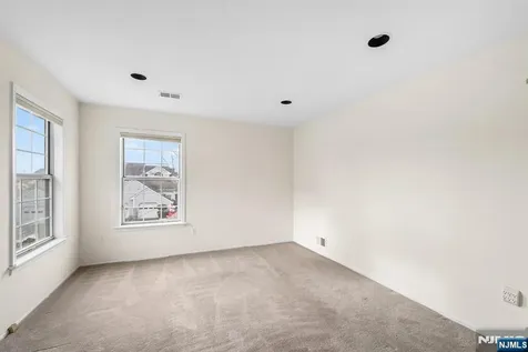 11 Rothwell Drive Jamesburg NJ 08831
