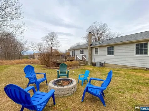 28 Woodside Drive West Milford NJ 07480