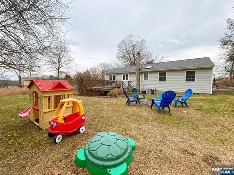 28 Woodside Drive West Milford NJ 07480