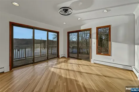 10 W Lake Drive Wayne NJ 07470