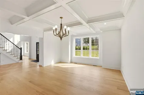 26 Huff Terrace Montvale NJ 07645
