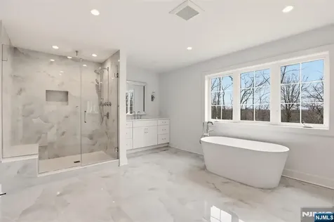 26 Huff Terrace Montvale NJ 07645