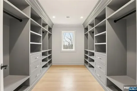 26 Huff Terrace Montvale NJ 07645