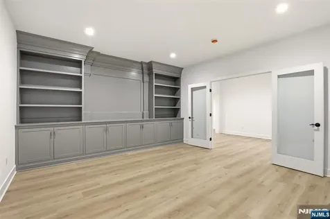 26 Huff Terrace Montvale NJ 07645