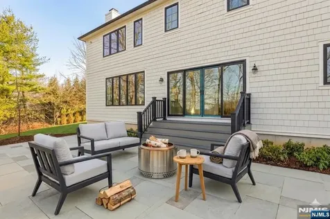26 Huff Terrace Montvale NJ 07645