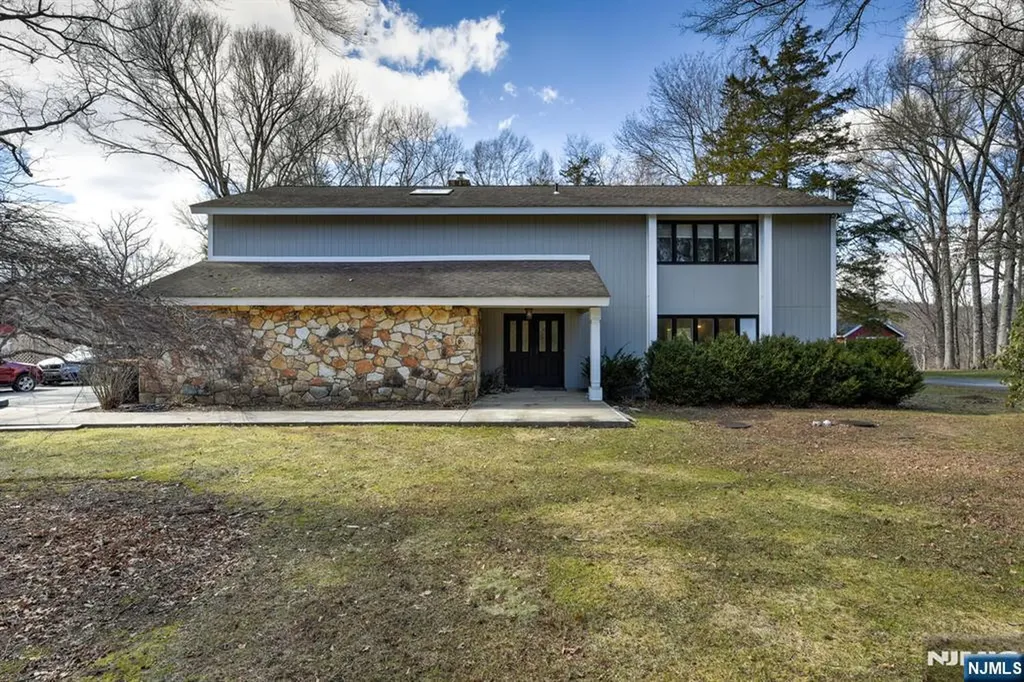 45 Birchwood Lane Boonton Township NJ 07005