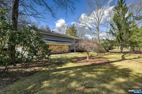 45 Birchwood Lane Boonton Township NJ 07005