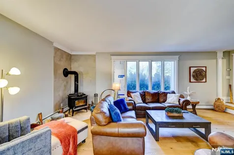 45 Birchwood Lane Boonton Township NJ 07005