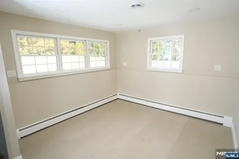 850 Ridgewood Avenue Oradell NJ 07649