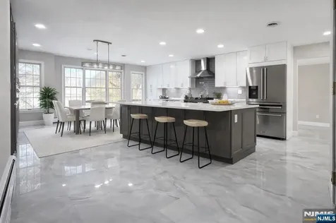850 Ridgewood Avenue Oradell NJ 07649