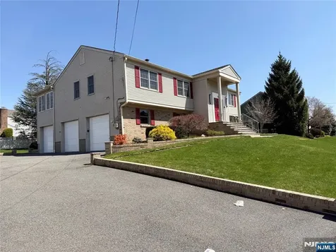 850 Ridgewood Avenue Oradell NJ 07649