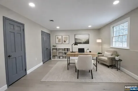 850 Ridgewood Avenue Oradell NJ 07649