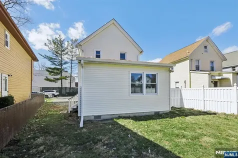 22 Treptow Street Little Ferry NJ 07643