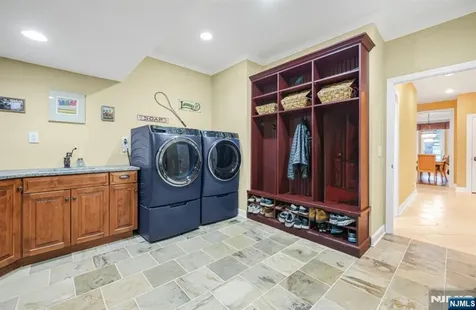47 Abbott Road Montville Township NJ 07082