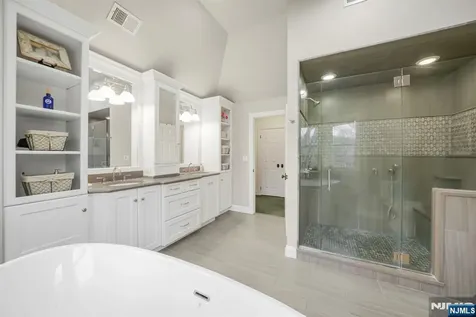 47 Abbott Road Montville Township NJ 07082