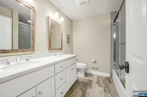 47 Abbott Road Montville Township NJ 07082