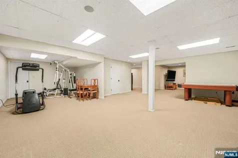 47 Abbott Road Montville Township NJ 07082