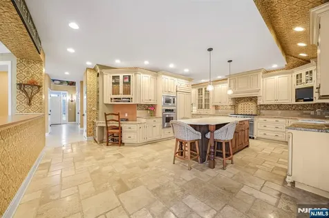 47 Abbott Road Montville Township NJ 07082