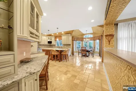 47 Abbott Road Montville Township NJ 07082