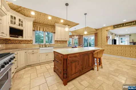 47 Abbott Road Montville Township NJ 07082