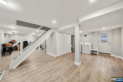 636 Elm Avenue Ridgefield NJ 07657