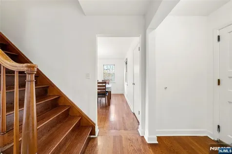 636 Elm Avenue Ridgefield NJ 07657