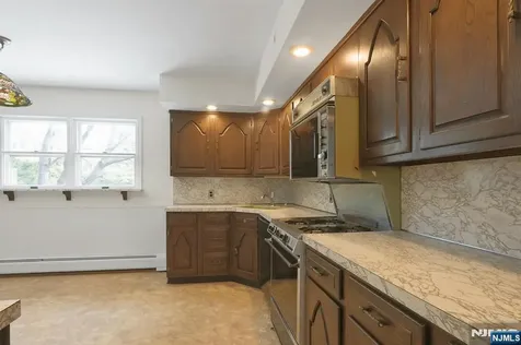 63 Van Orden Road Harrington Park NJ 07640