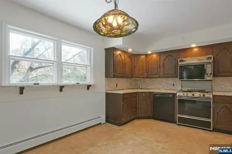 63 Van Orden Road Harrington Park NJ 07640