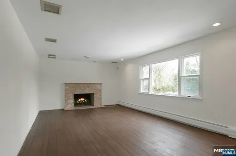 63 Van Orden Road Harrington Park NJ 07640