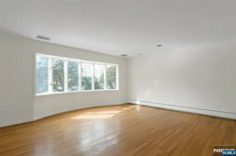 63 Van Orden Road Harrington Park NJ 07640
