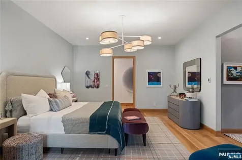 48 Pleasant Avenue Upper Saddle River NJ 07458
