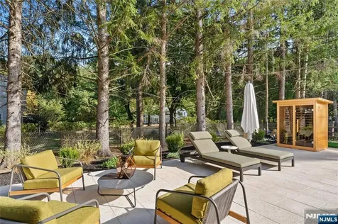 48 Pleasant Avenue Upper Saddle River NJ 07458