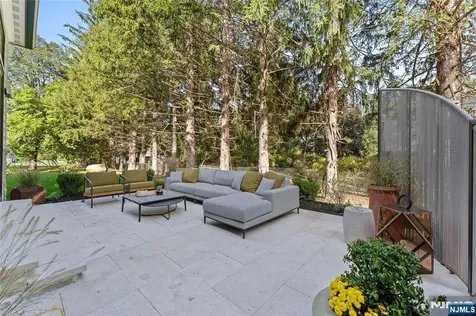 48 Pleasant Avenue Upper Saddle River NJ 07458