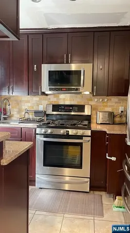 1267 Anderson Avenue Fort Lee NJ 07024