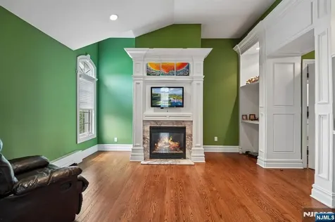 35 Echo Ridge Road Upper Saddle River NJ 07458