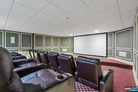 35 Echo Ridge Road Upper Saddle River NJ 07458