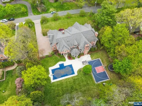 35 Echo Ridge Road Upper Saddle River NJ 07458